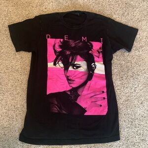 DEMI LOVATO World Concert Tour 2014 tee